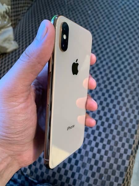 Iphone xs Non PTA 7