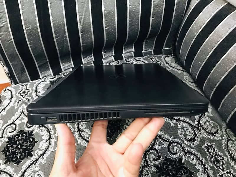 Dell Latitude E5470 | i5 | 6th Generation 2