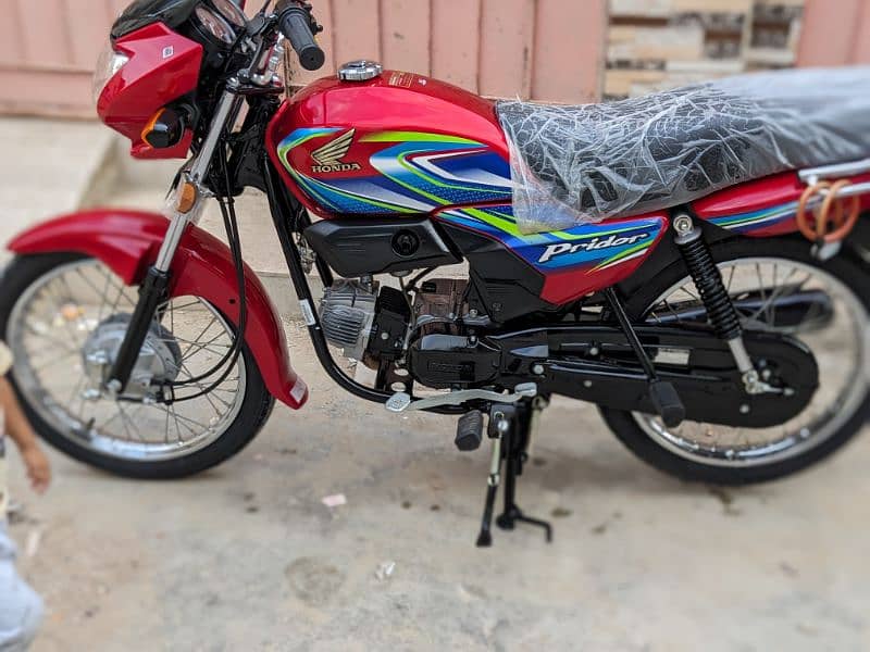 Honda pridor 100cc 4