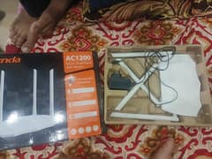 router tanda AC 1200