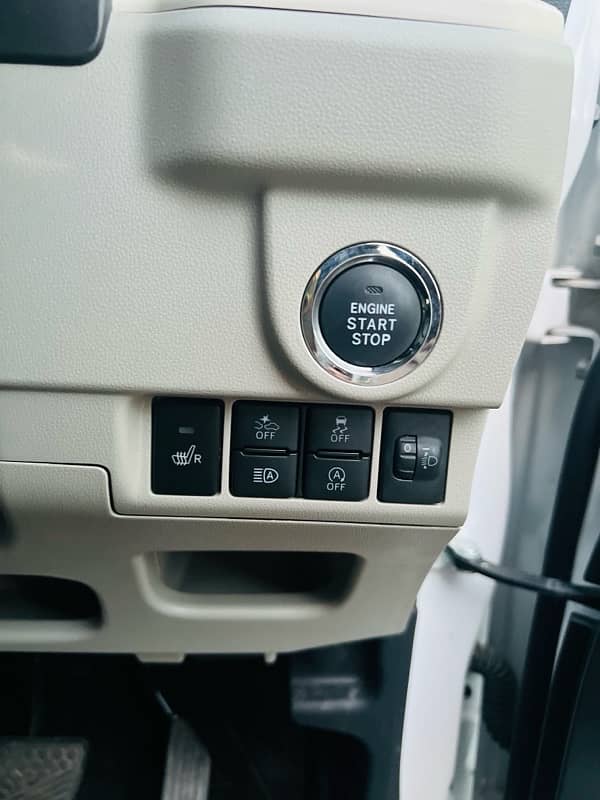 Daihatsu Move full option pushstart 14