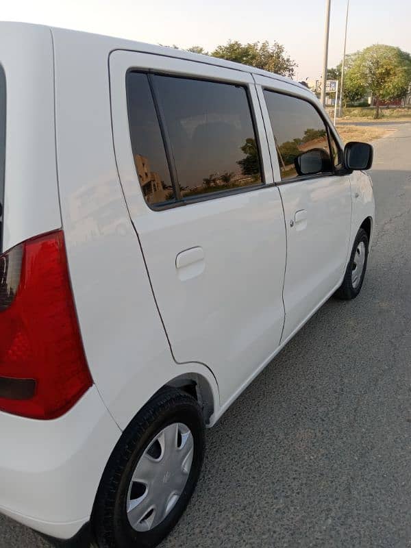 Suzuki Wagon R 2018 7