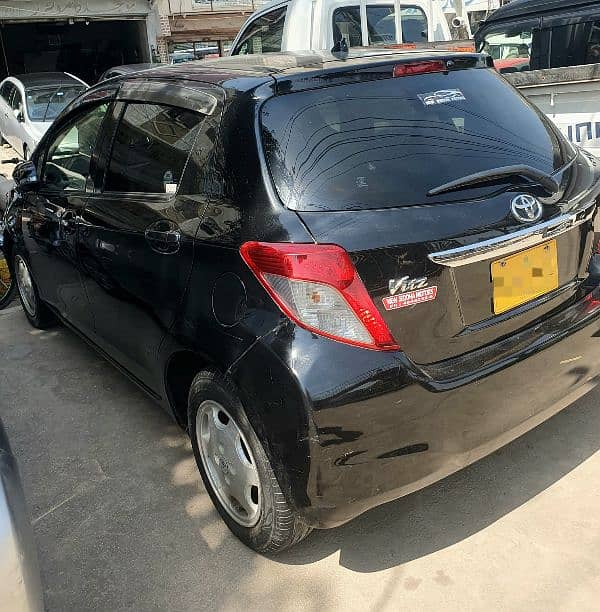 Toyota Vitz 2013 10