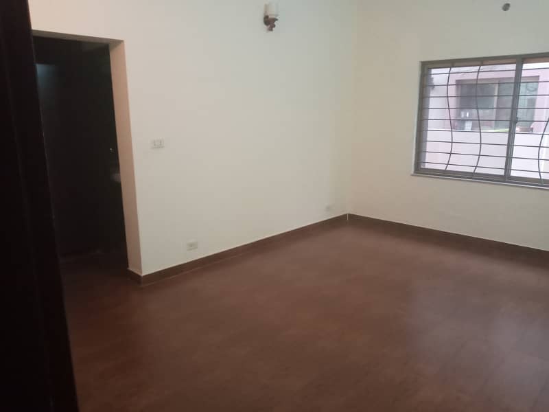 1 Kanal 4 Bedrooms House For Sale In Askari 11 Lahore 1