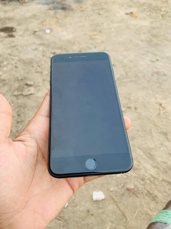 IPhone 7plus Pta Approved (Mint) 1