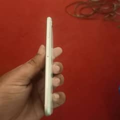 iPhone se 2020 non pta number 03021795689