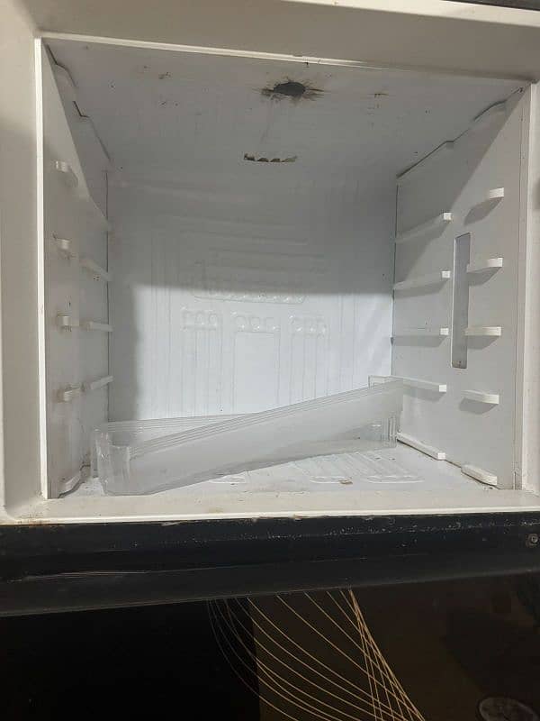 Refrigerator for sale 6