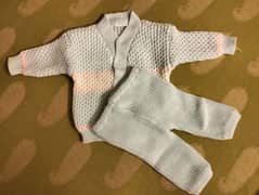 Brand New Baby Girl Knitted Clothes & Shoes (0-6 months)