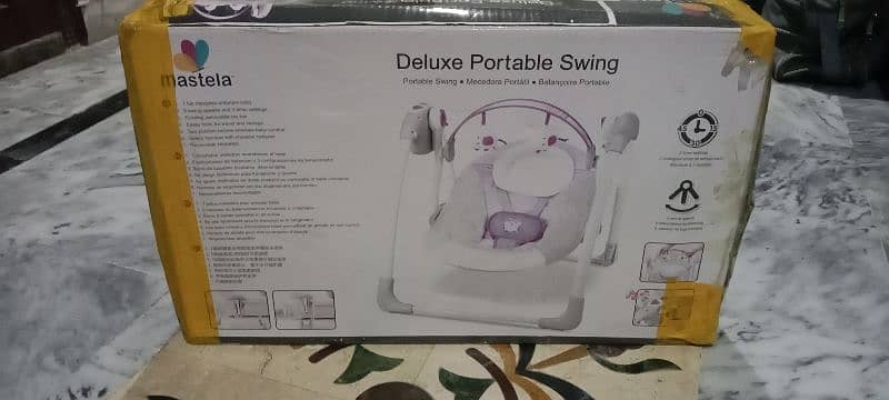 Mastlea Baby swing almost new condition 1