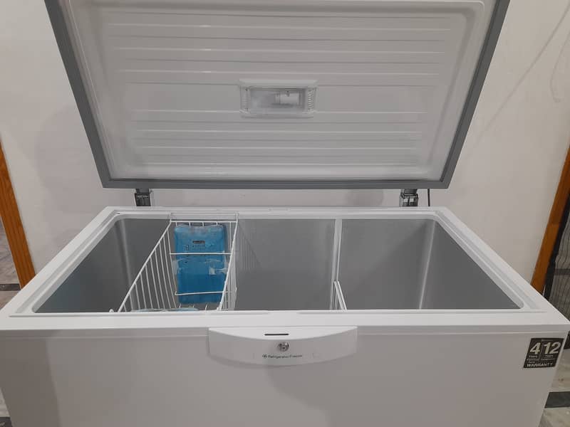 Dawlance Deepfreezer for sale 2