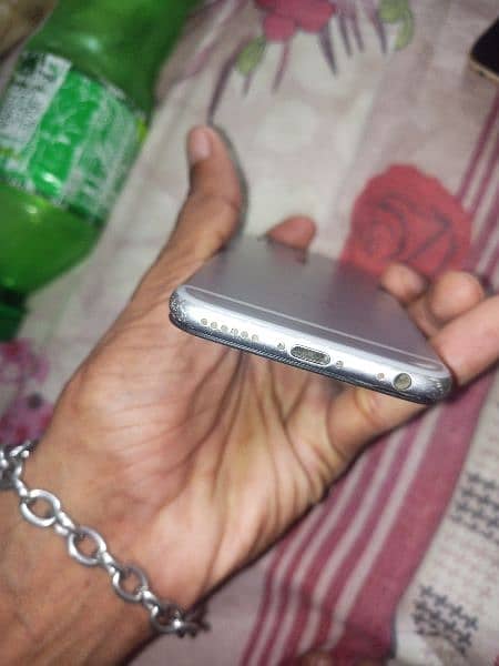 iPhone 6 64 good condition better health 100 non pta 5