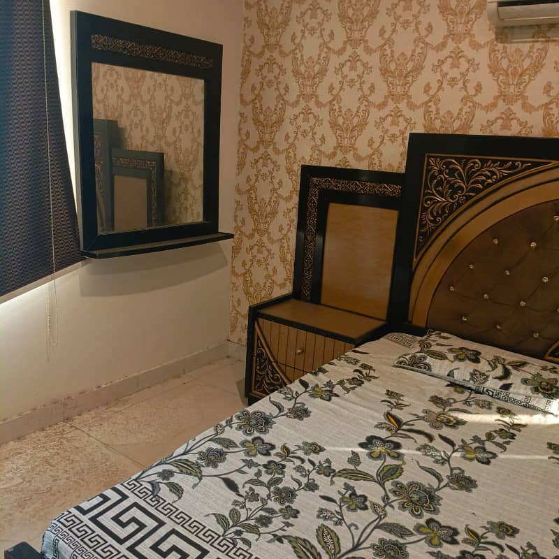 Luxury Fully Furnished 1 Bed Flat Is Available For Rent in DD Block Bahria Town Lahore 5