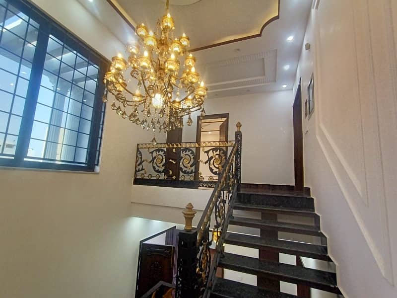 1 Kanal Like Brand New Luxury House Available For Rent In Bahria Town Lahore. 6