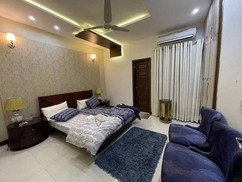 10 Marla Fully Furnished House For Rent in Bahria Town Lahore 4