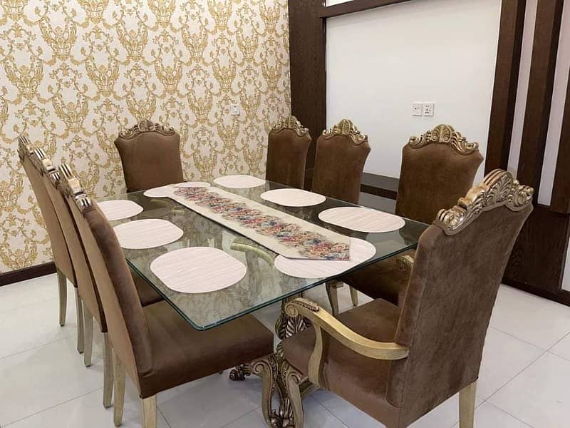 10 Marla Fully Furnished House For Rent in Bahria Town Lahore 6