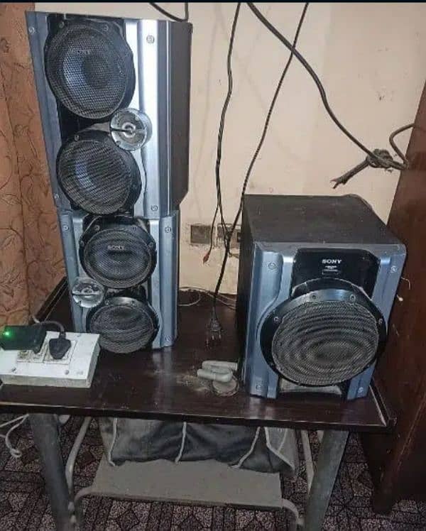 Sony hifi speakers & subwoofer 1