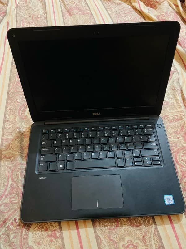 DELL Latitude  i3 6th Generation 4