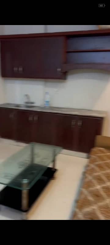 1BED FULLY FURNISHED APORTMENT IS AVAILABLE FOR SALE IN SECTOR C BAHRIA TOWN LAHORE 4