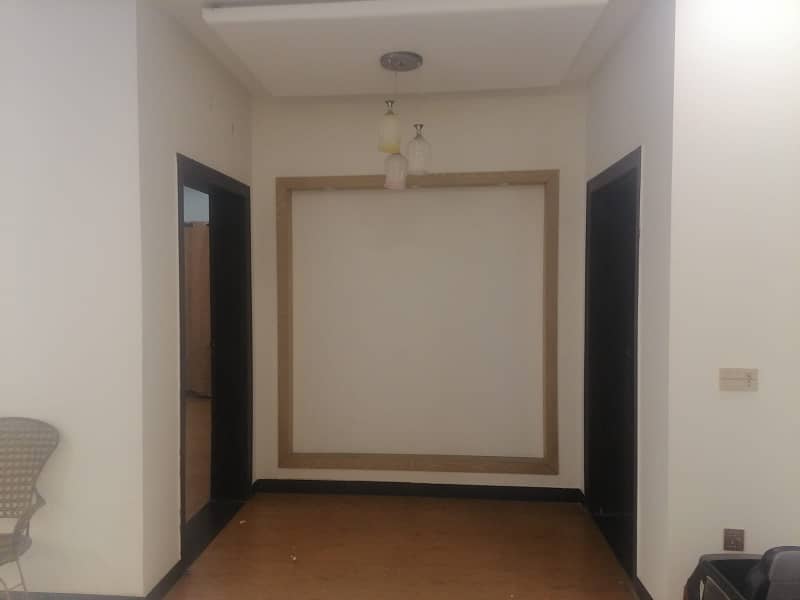 ONE KANAL UPPER PORTION AVAILABLE FOR RENT IN VALENCIA TOWN LAHORE 3