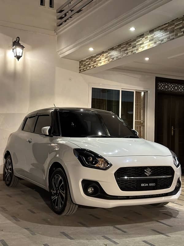 Suzuki Swift GLX CVT 2023 5