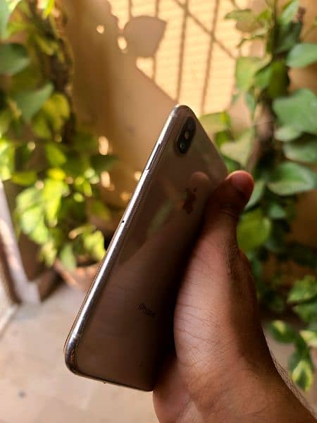 Iphone X in good condition 4