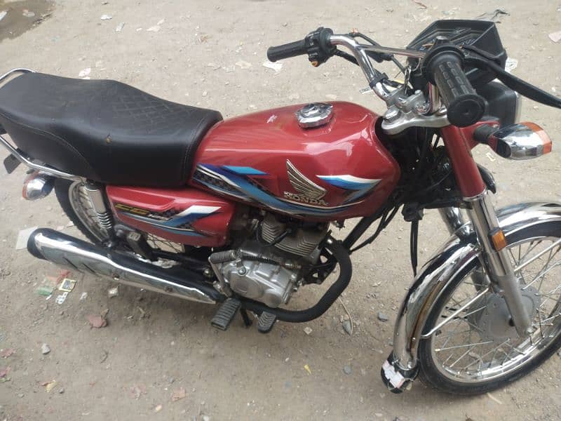 Honda 125 okay condition no repair no open seld bike hy 2