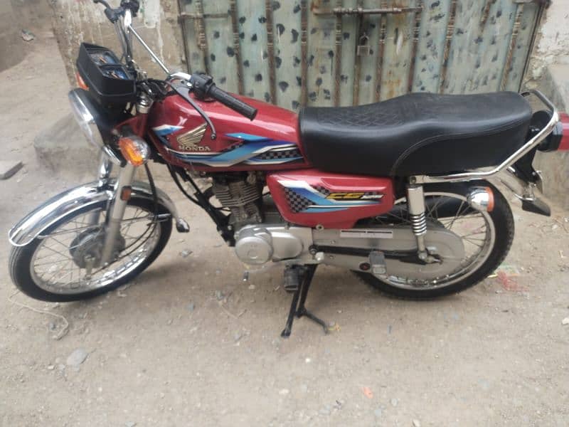 Honda 125 okay condition no repair no open seld bike hy 3