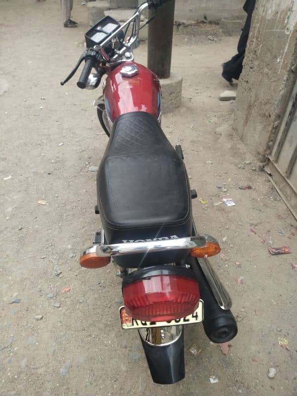 Honda 125 okay condition no repair no open seld bike hy 6