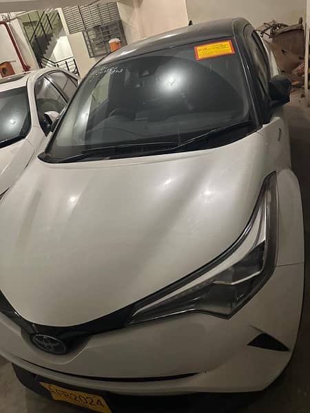 Toyota C-HR 2024 1