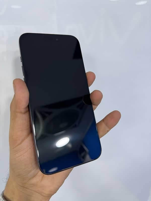 Iphone 15 pro max 256gb pta approved with box 2