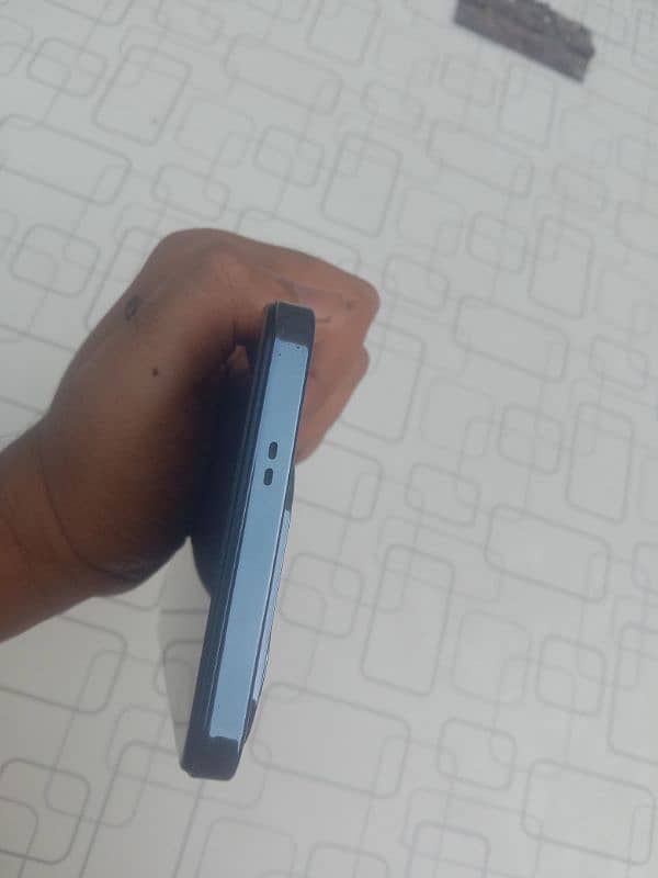 Infinix hot 40 pro 6