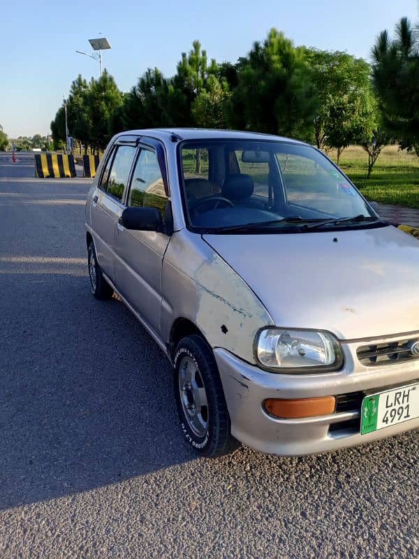 Daihatsu Cuore 2003. 1