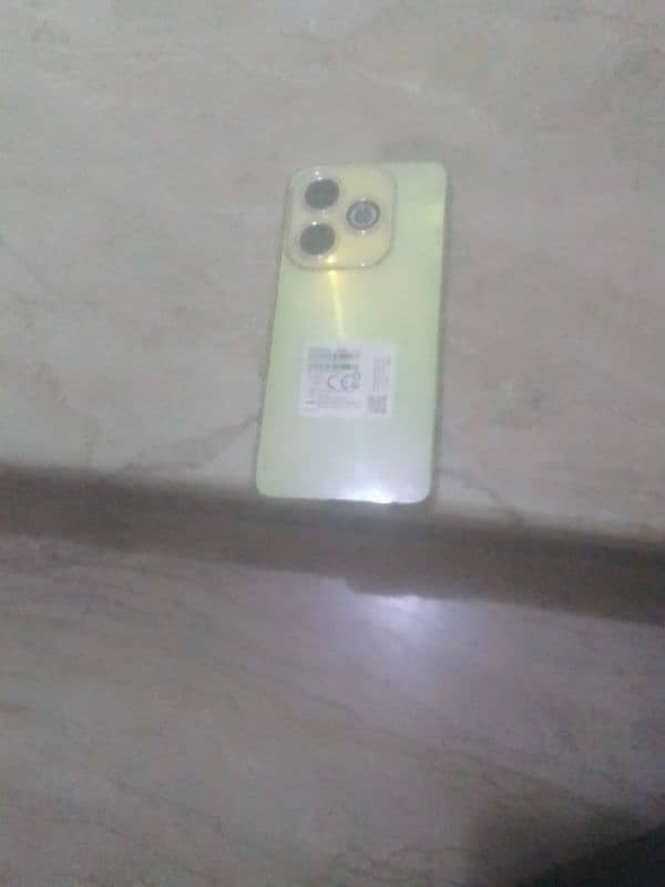 hot40i infinix 8/128 1