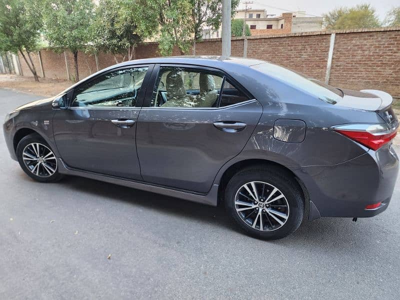 Toyota Altis Grande 2019 3