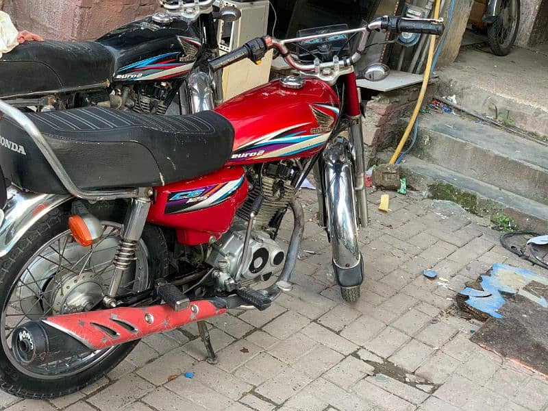 Honda cg 125 model 2015 Total genuine 0