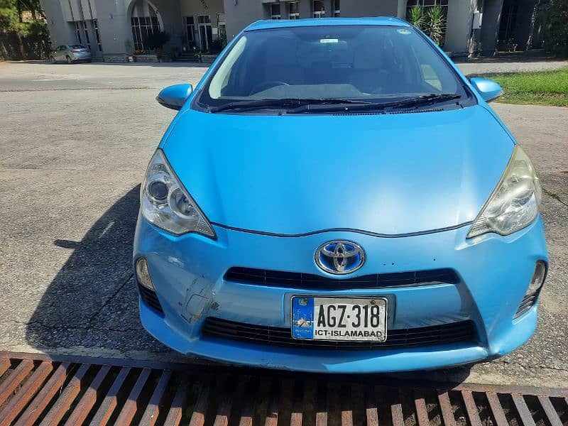 Toyota Aqua 2014 1