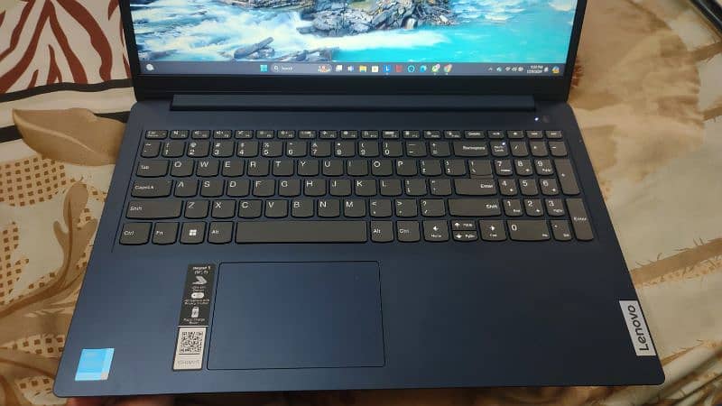 Lenovo IdeaPad pentium sliver 1