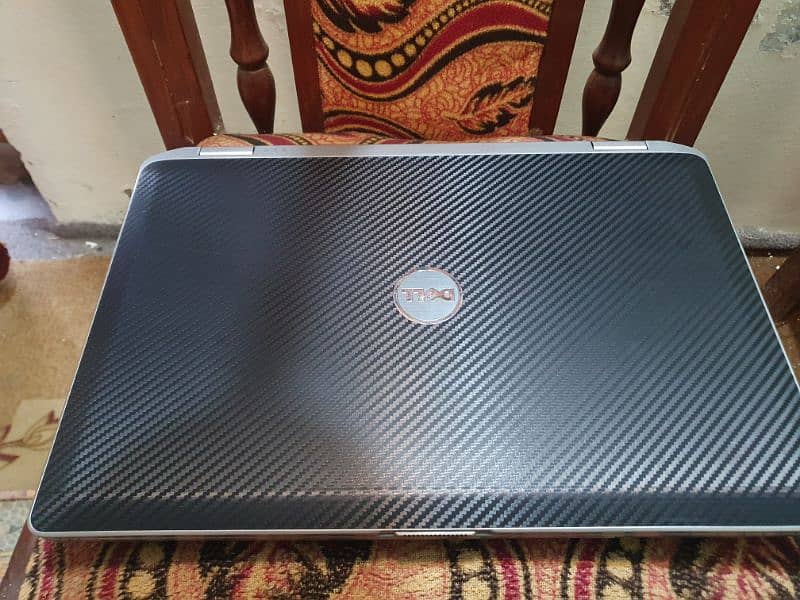 DELL LATITUDE E6530 COREi7 7