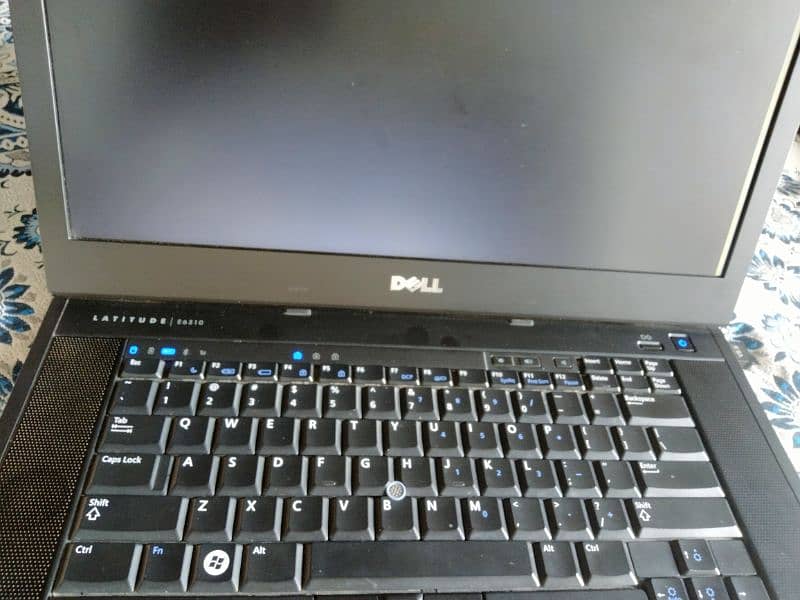 Dell Latitude E6410 4GB/320GB 0