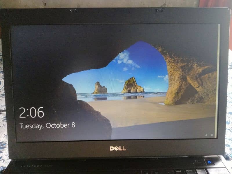 Dell Latitude E6410 4GB/320GB 5