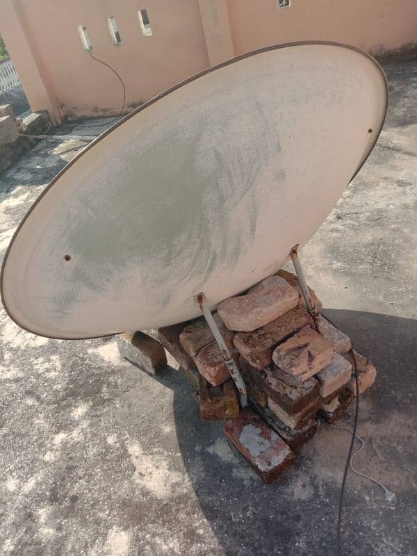 Dish complete setup for sale. condition 10/10 2