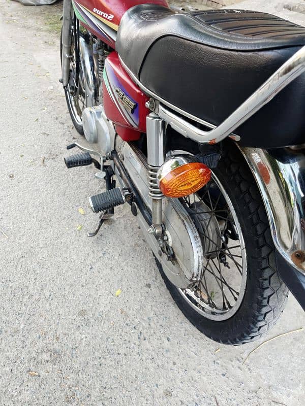 Honda 125cc 3