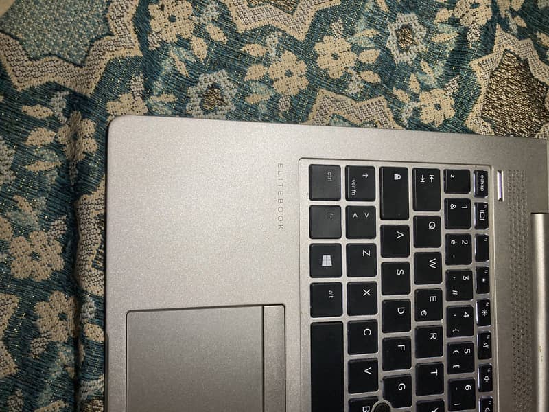 hp Elitebook i7 8th gen 5