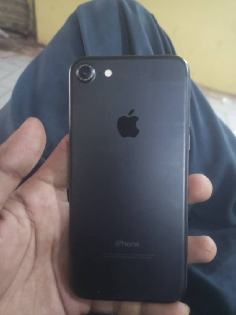 iphone 7,256gb 3