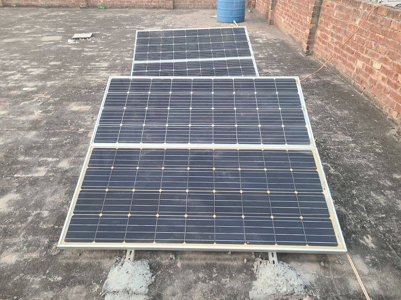 Solar panel (2000 W) 1