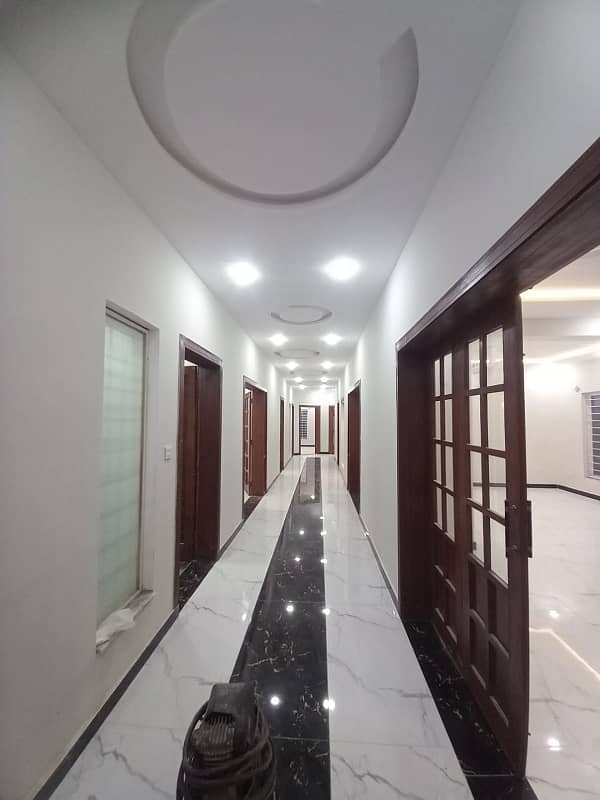 Brand New 1 Kanal Upper Portion Available For Rent, 4