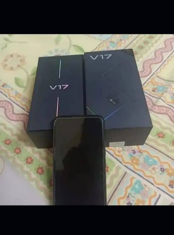 vivo v17 8/256gb 1