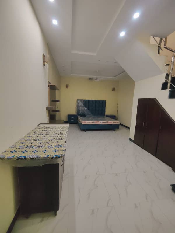 5 Marla Fully Fusnished Basment & Lower Portion Is Available For Rent in BB Block Bahria Town Lahore 2