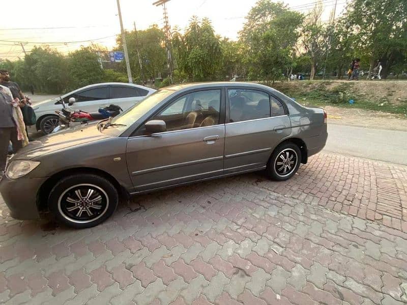 Honda Civic Standard 2005 1