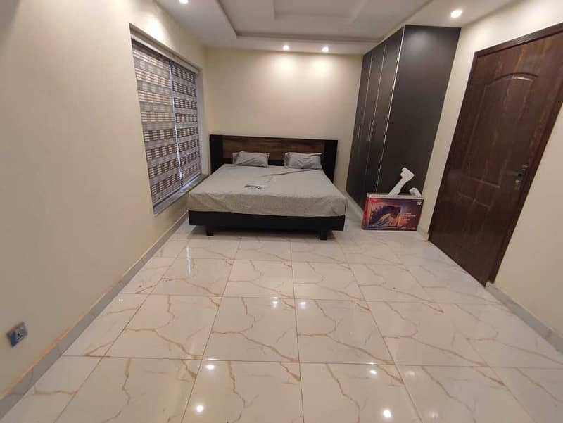 Like New Studio Appartment Avaliable For Sale in Nishter Block Bahria Town Lahore 3